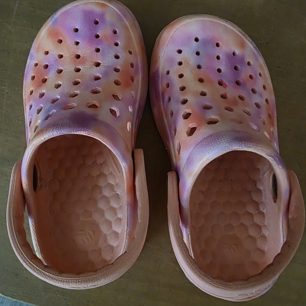 Kids Tie-Dye Clogs